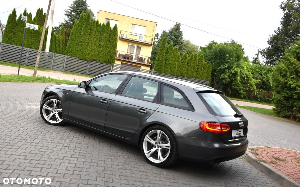 Audi A4 Avant 2.0 TDI DPF multitronic S line Sportpaket - 28