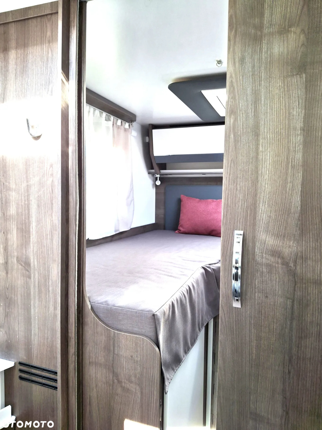 Benimar Amphitryon A967 Special Edition - 24