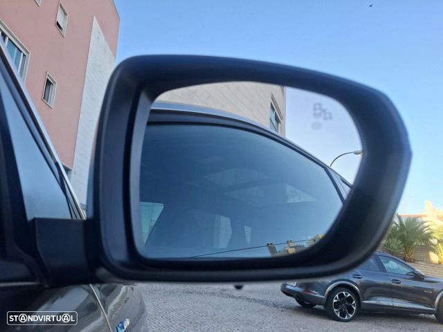 Peugeot 3008 225 e-EAT8 GT - 52