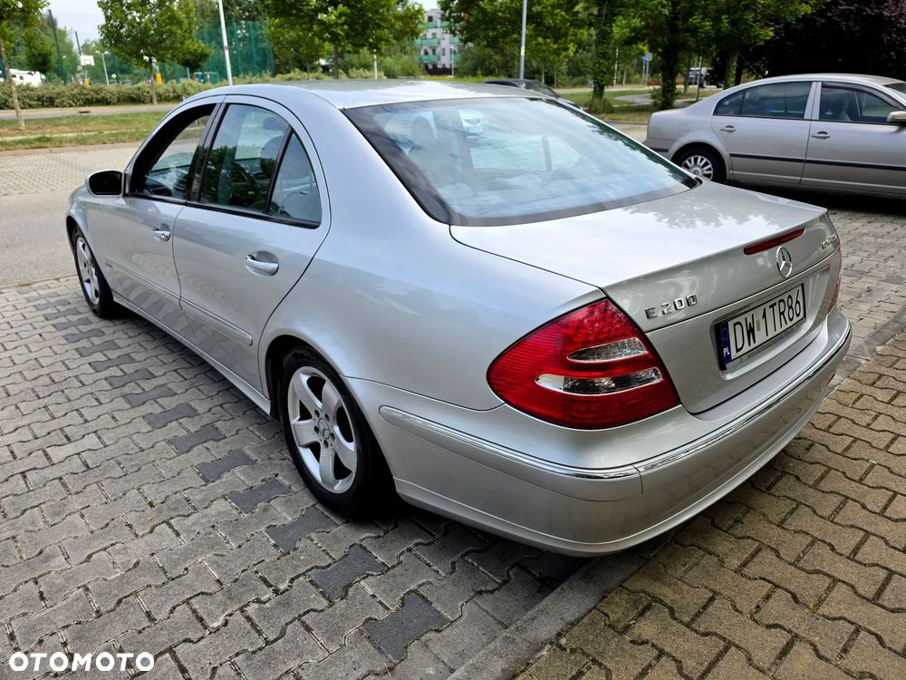 Mercedes-Benz Klasa E 200 Kompressor Avantgarde - 3