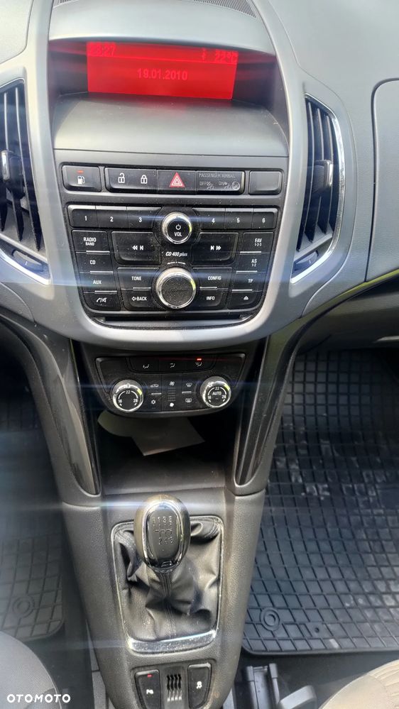 Opel Zafira - 5