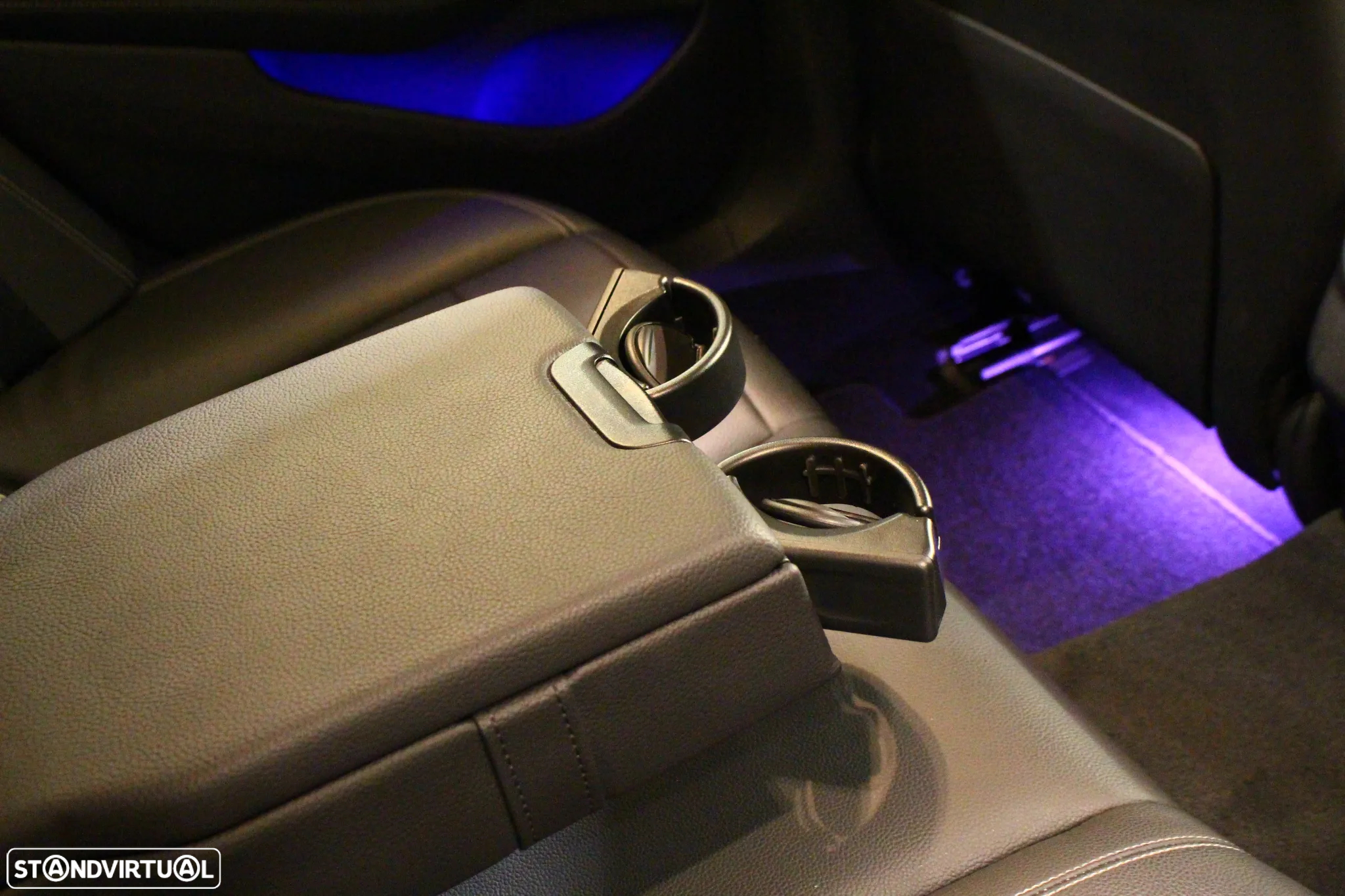 Mercedes-Benz E 300 de Exclusive Line - 24