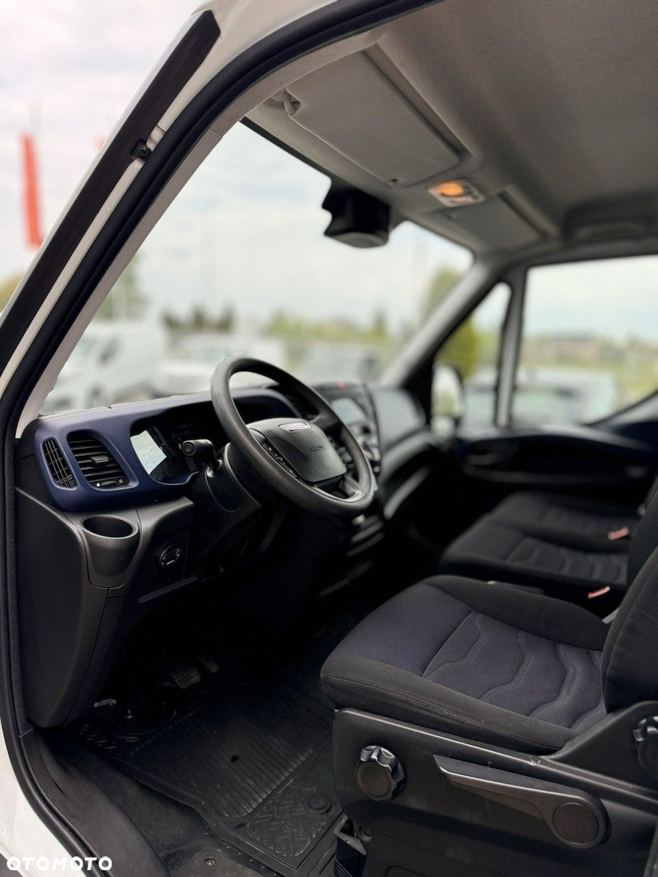Iveco Daily 35S12 - 14