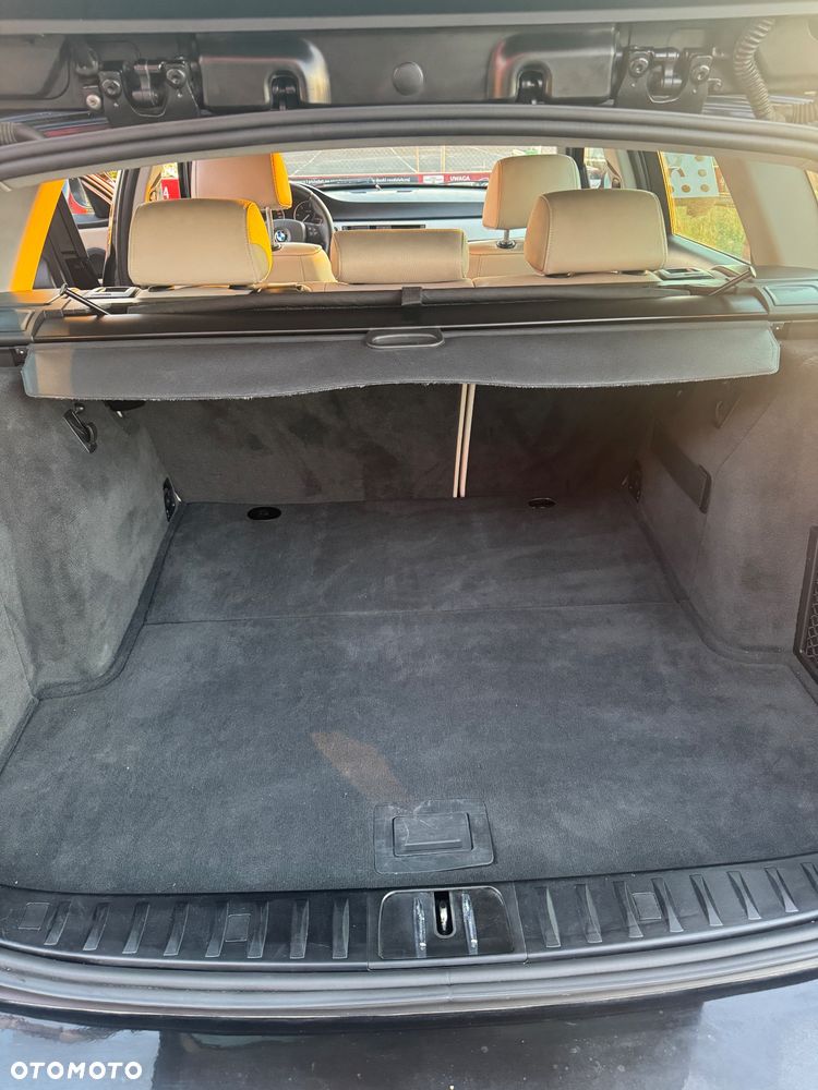 BMW Seria 3 - 16