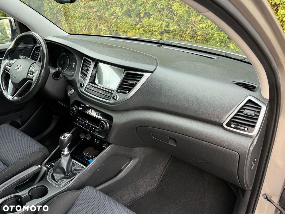 Hyundai Tucson - 8