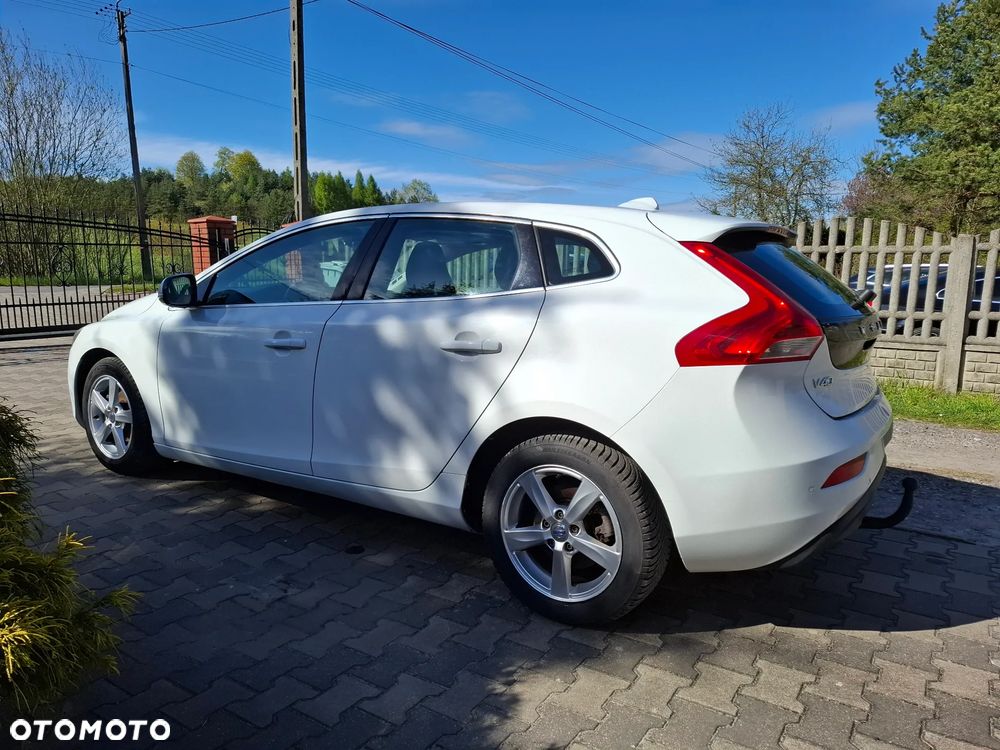 Volvo 340 - 8