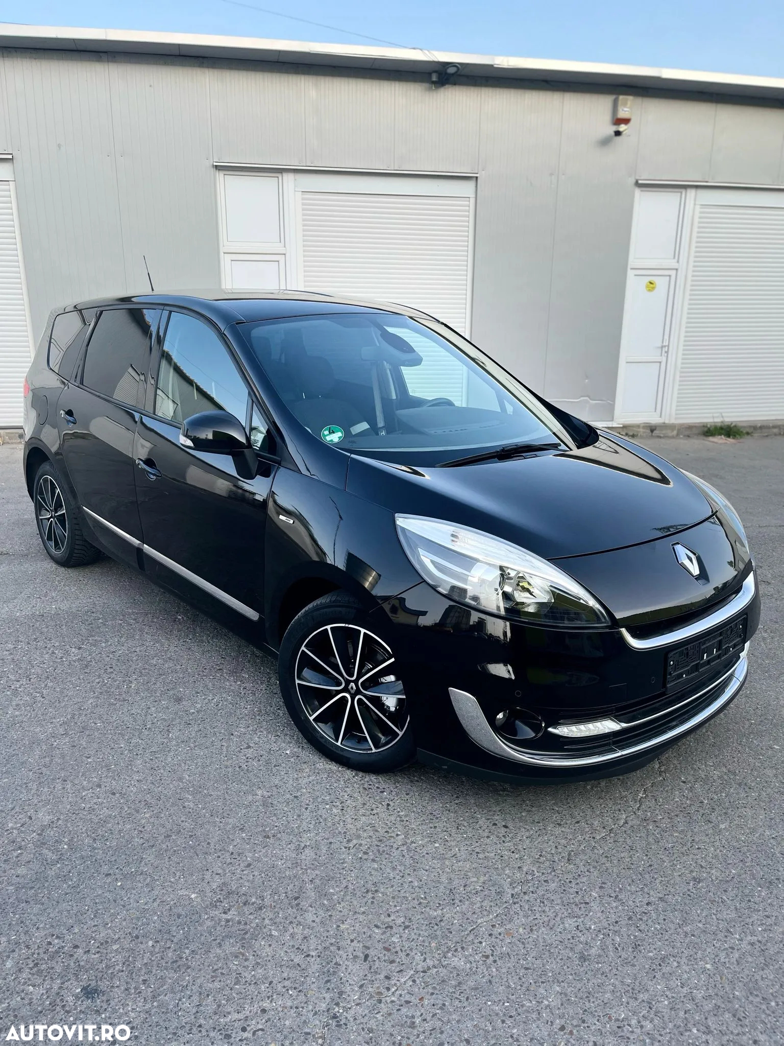 Renault Grand Scenic ENERGY dCi 130 BOSE EDITION - 3