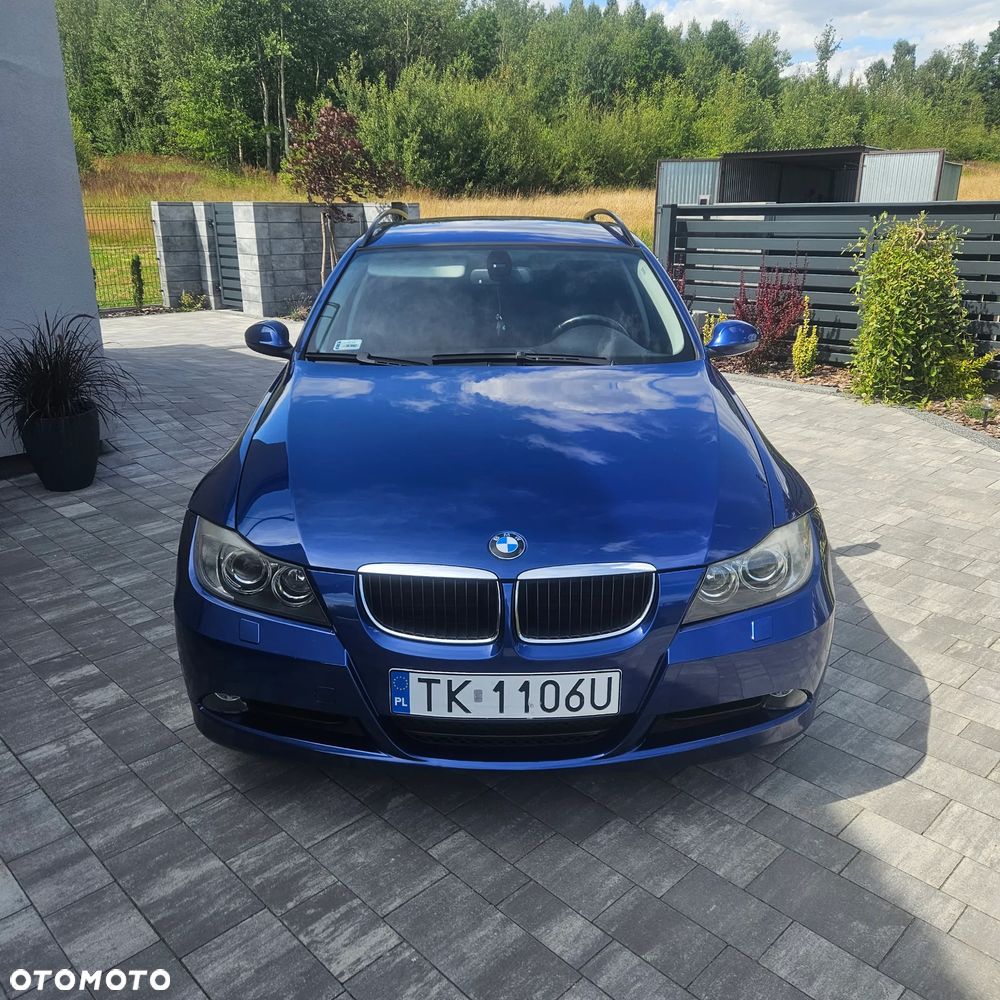 BMW Seria 3 320i - 9