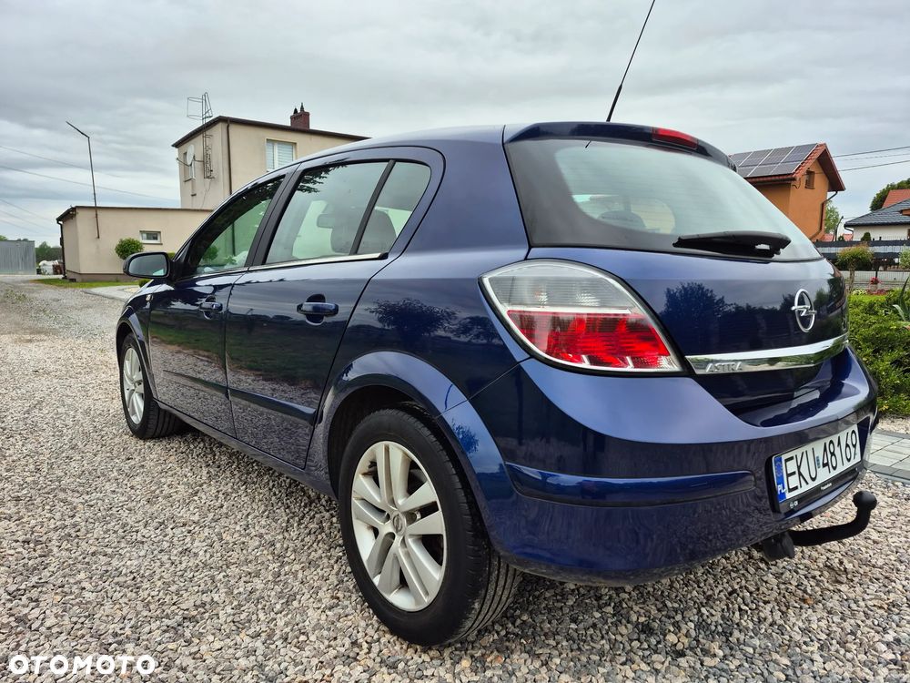 Opel Astra - 13