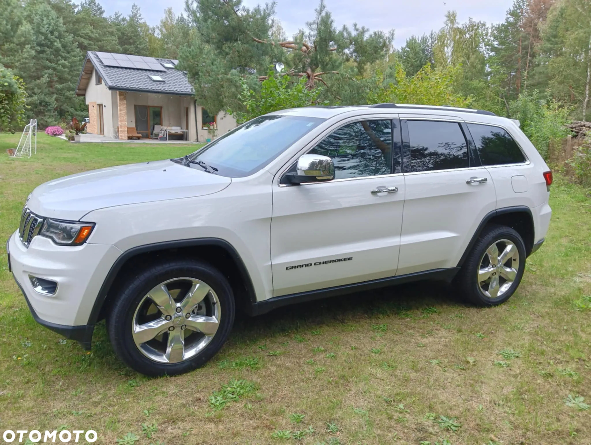 Jeep Grand Cherokee - 3