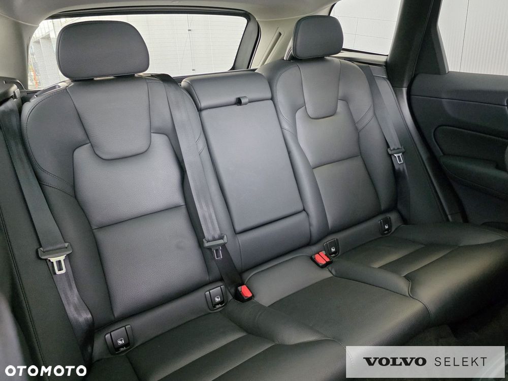 Volvo XC 60 - 16