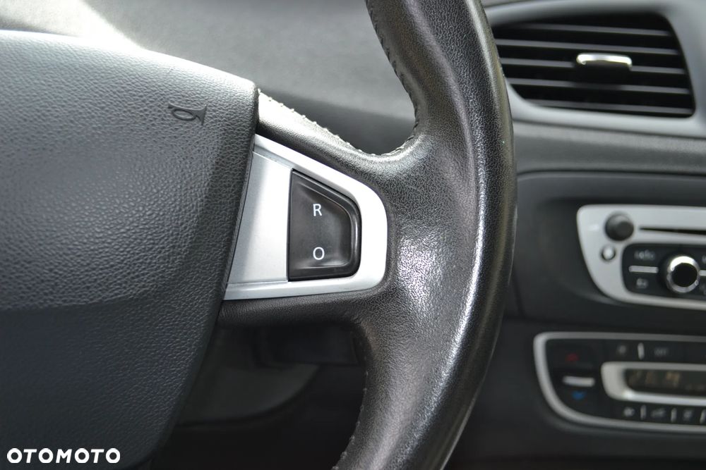 Renault Scenic Energy TCe 115 S&S Xmod Bose Edition - 33