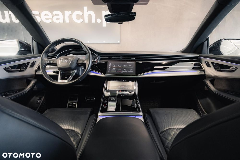 Audi SQ8 - 11