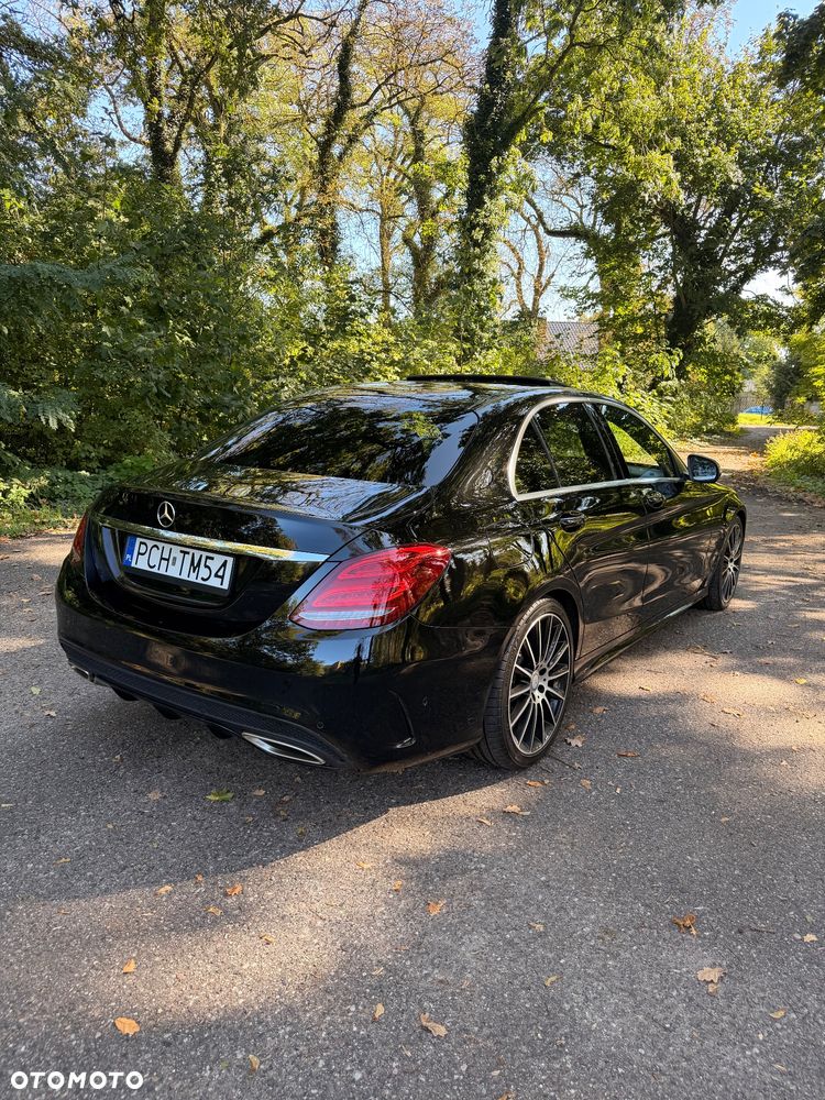 Mercedes-Benz Klasa C 400 4Matic 9G-TRONIC AMG Line - 17