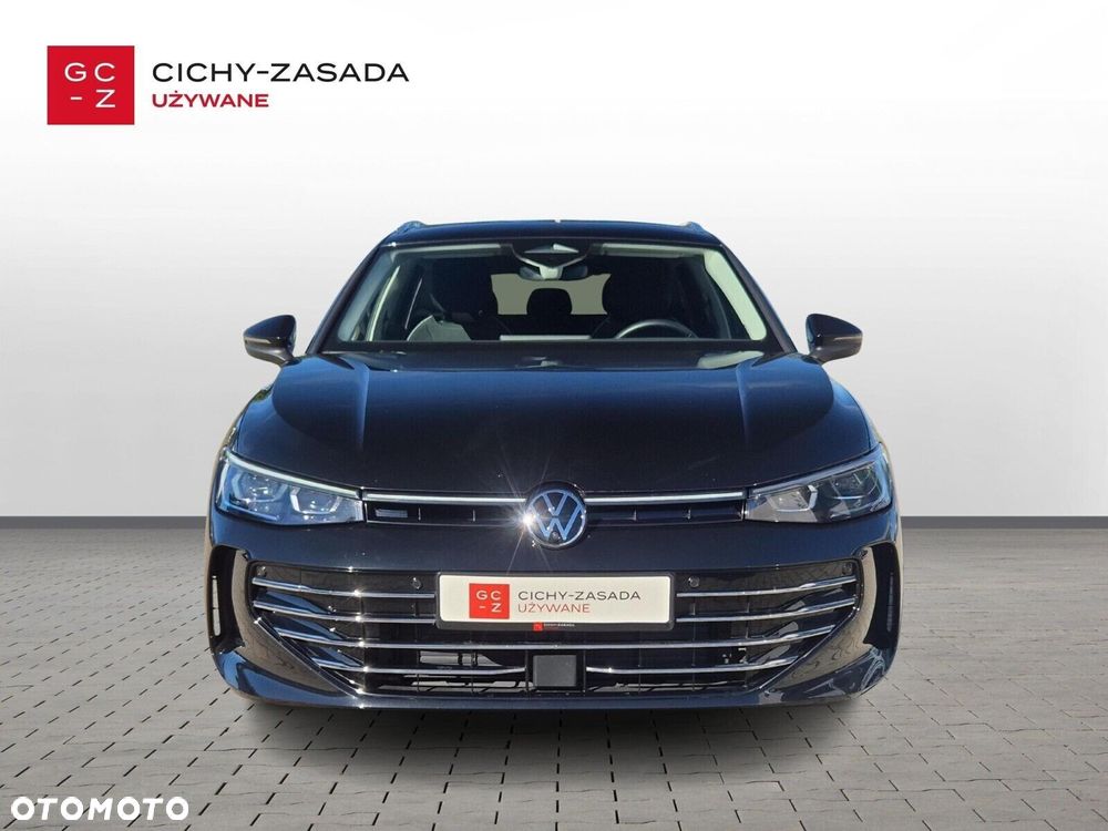 Volkswagen Passat Variant 2.0 TDI SCR Elegance DSG - 8