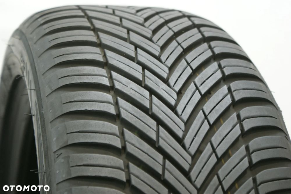 205/50R17 TOYO CELSIUS AS2 , 7,7mm 2024r B2655 - 2