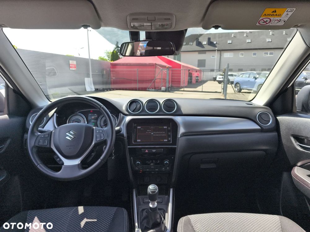 Suzuki Vitara 1.4 Boosterjet Premium 2WD - 29