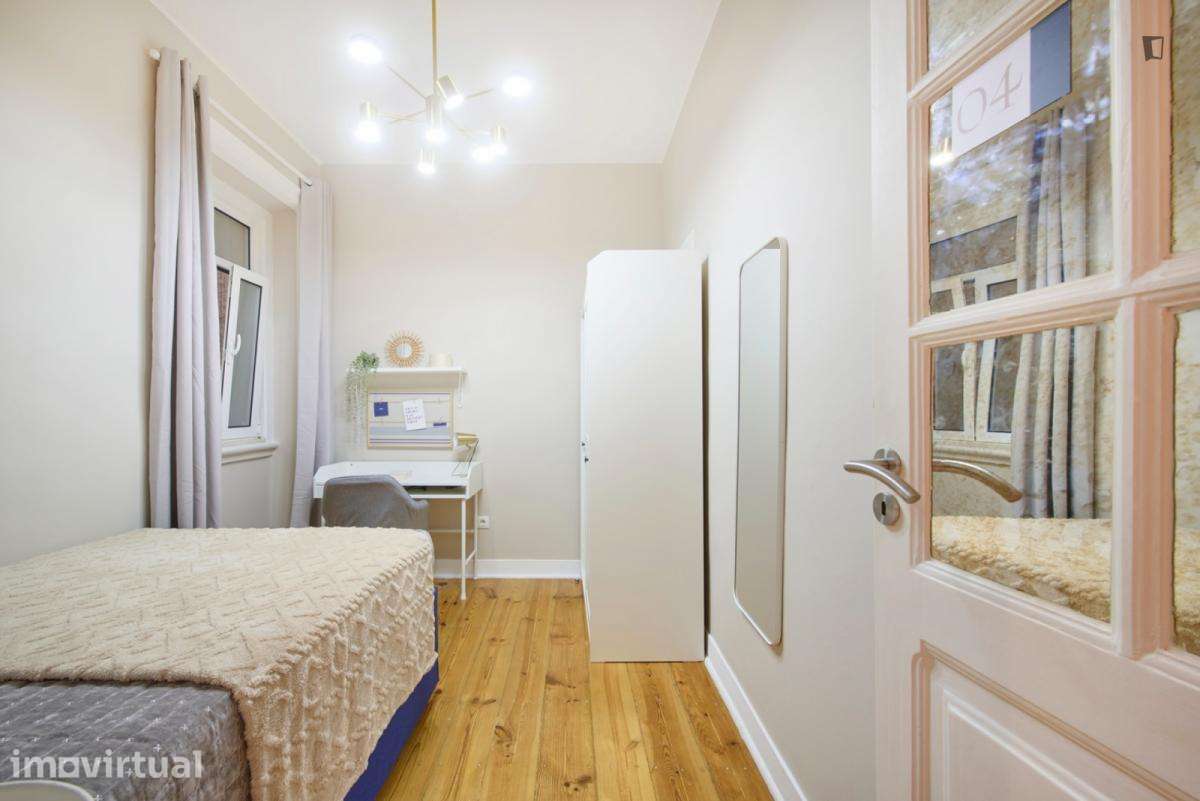 Quarto - localizado em Alcântara Lisbon - Grande imagem: 2/31