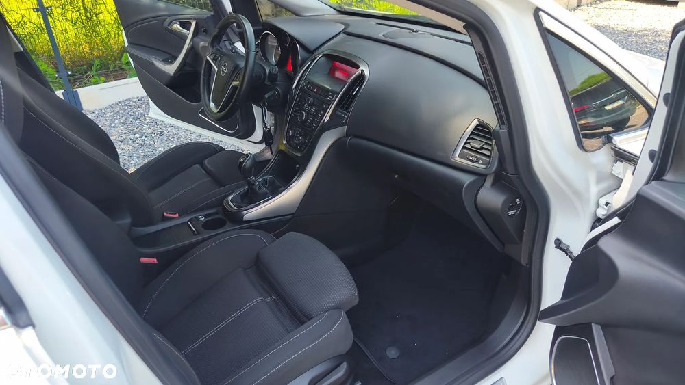 Opel Astra 1.6 T Sport - 17