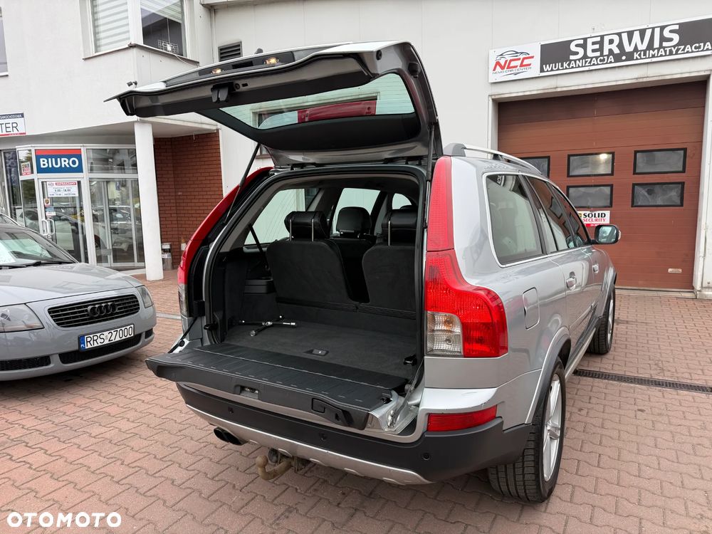 Volvo XC 90 D5 AWD Executive - 26