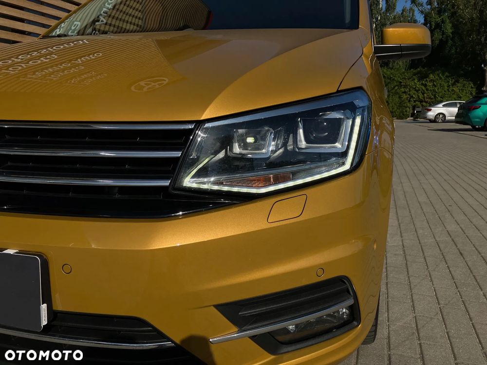 Volkswagen Caddy Maxi 2.0 TDI Highline 4Motion DSG - 15