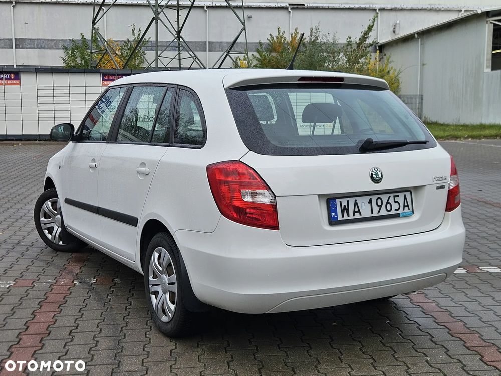 Skoda Fabia 1.4 16V Ambition - 6