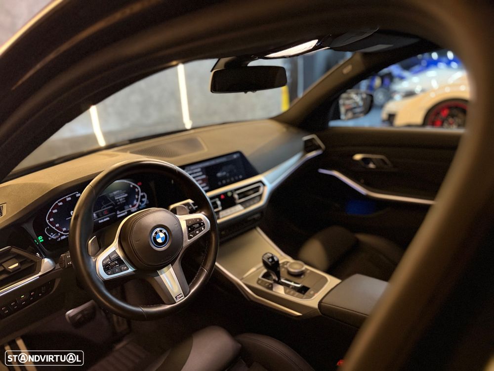 BMW 330 e Aut. M Sport - 6