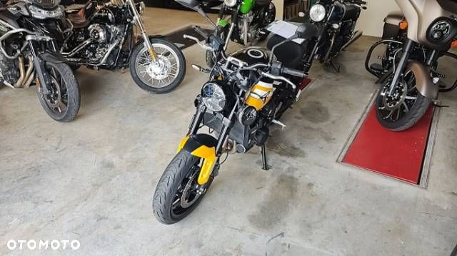 Triumph Trident - 5