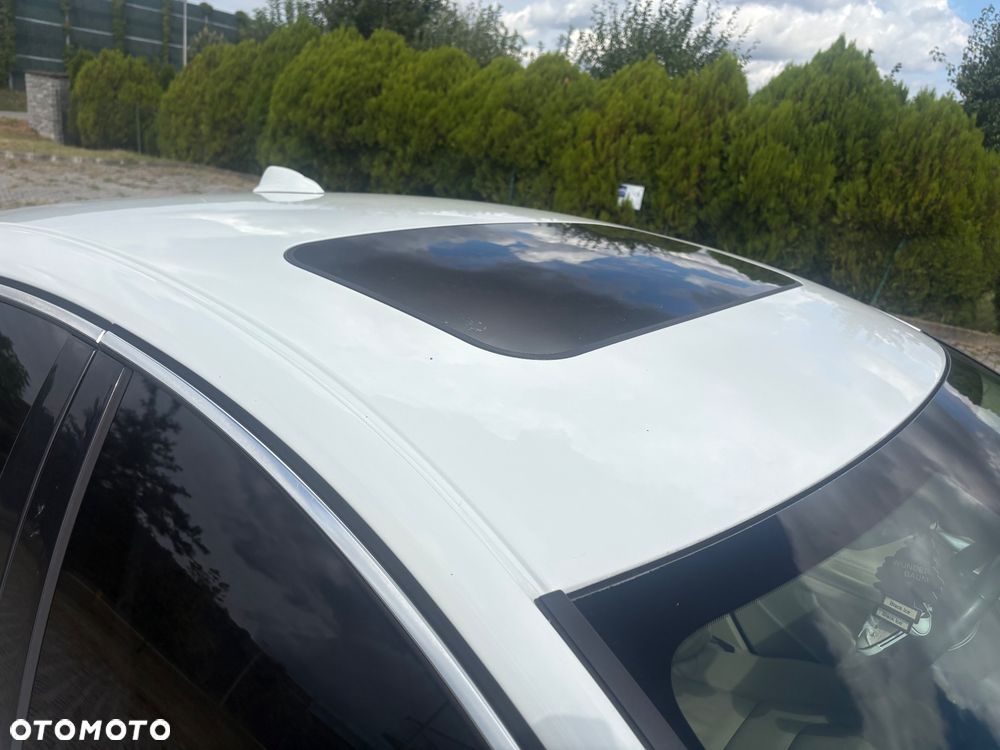 Volvo S60 2.5 T5 - 8