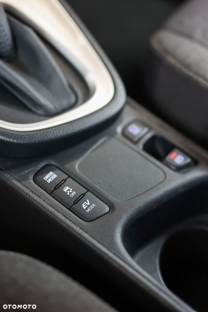 Toyota Yaris Cross Hybrid 1.5 Comfort - 33
