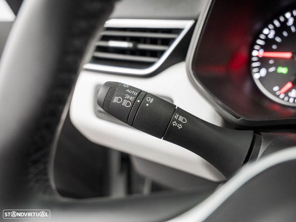 Renault Clio 1.0 TCe Limited - 18