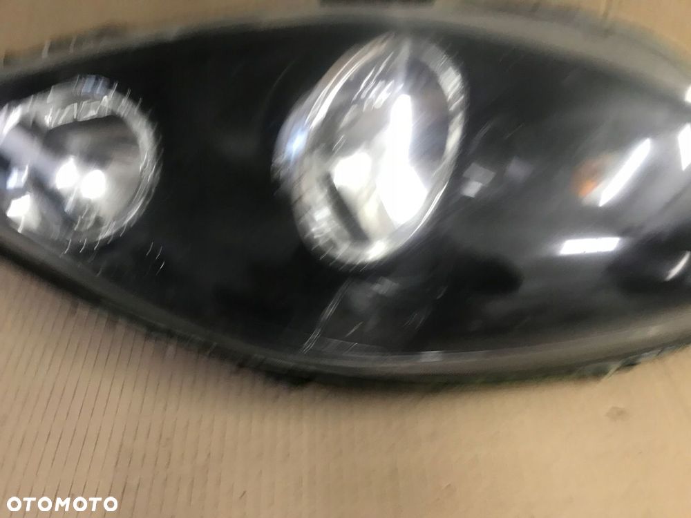 LAMPA PRAWA PRZÓD PRZEDNI EUROPA SEAT LEON II LIFT 09-12 - 3