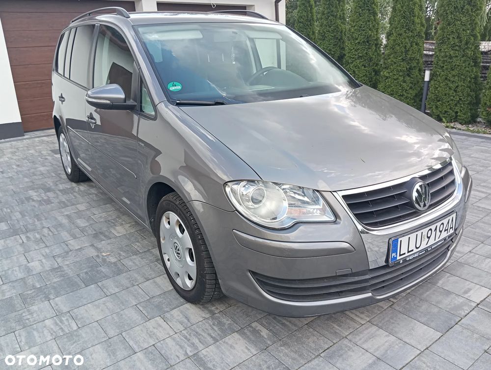 Volkswagen Touran 1.9 TDI DPF Trendline - 6
