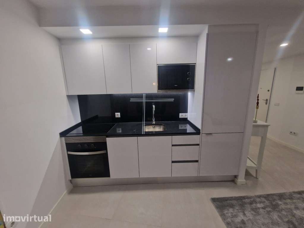 Apartamento para entrada imediata totalmente mobiliado e equipado c... - Grande imagem: 3/12