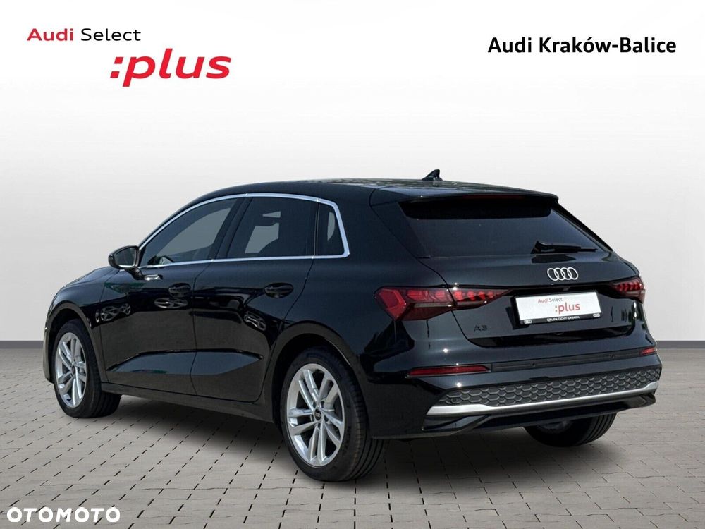 Audi A3 Sportback - 3