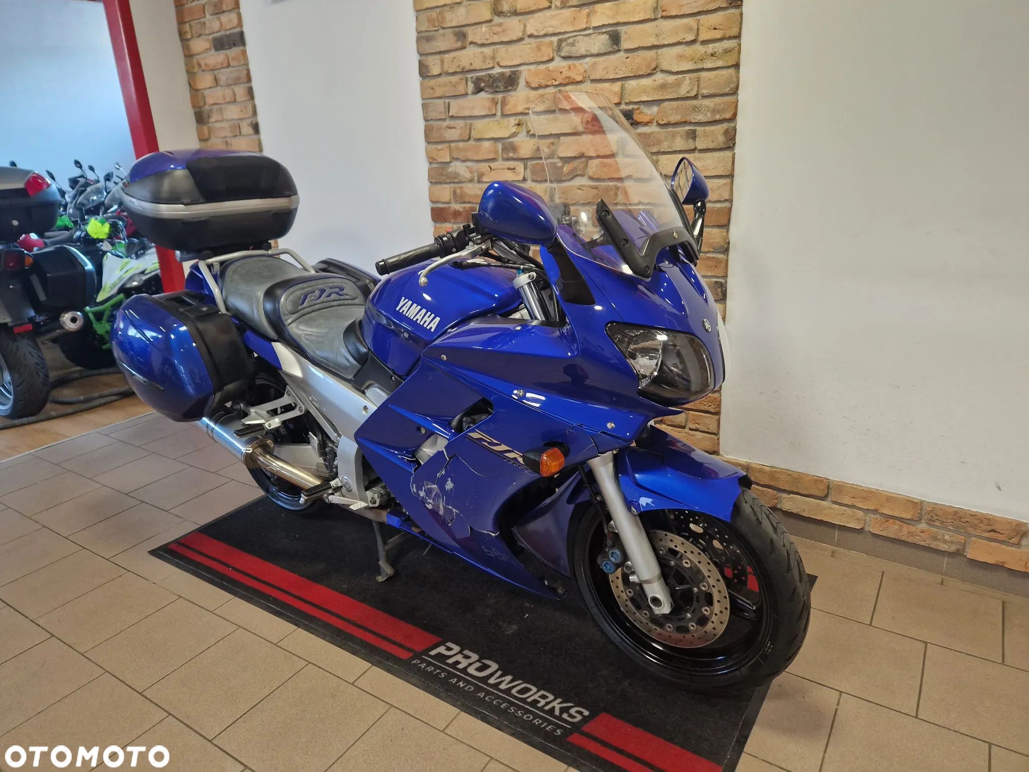 Yamaha FJR - 1