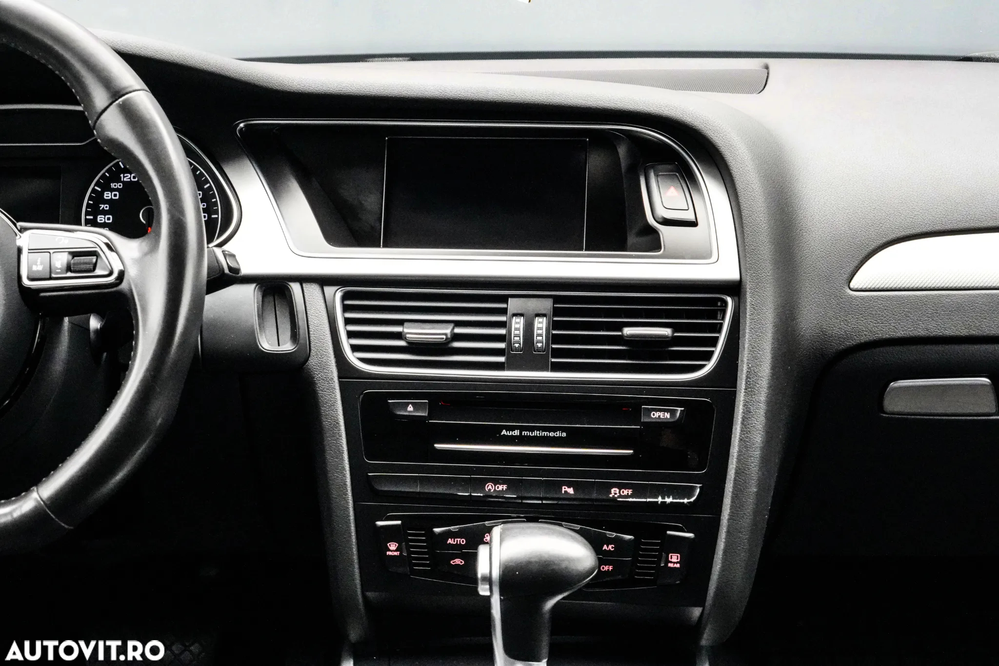 Audi A4 2.0 TDI quattro Stronic - 16