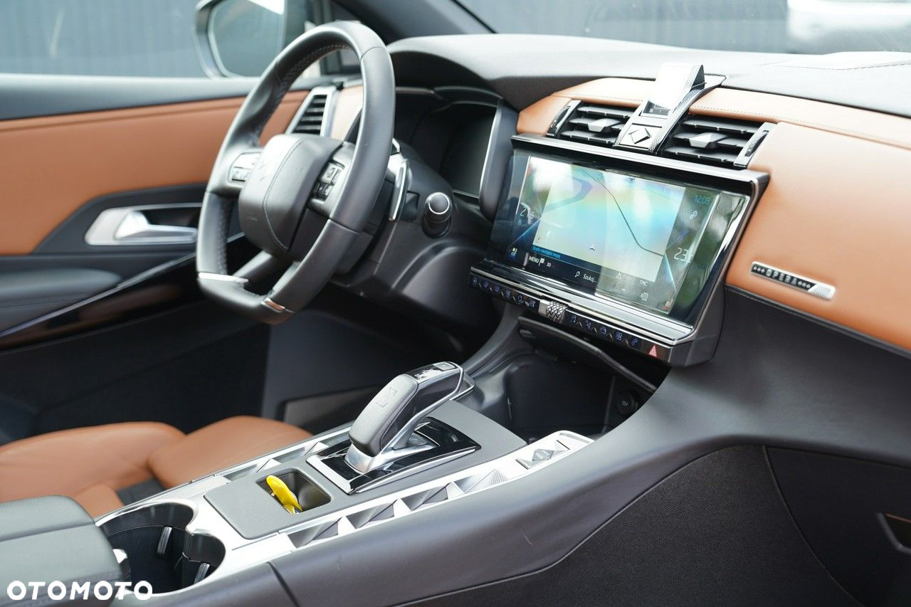 DS Automobiles DS 7 Crossback - 26
