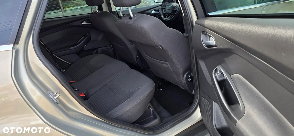 Ford Focus 1.5 EcoBoost Titanium ASS - 22