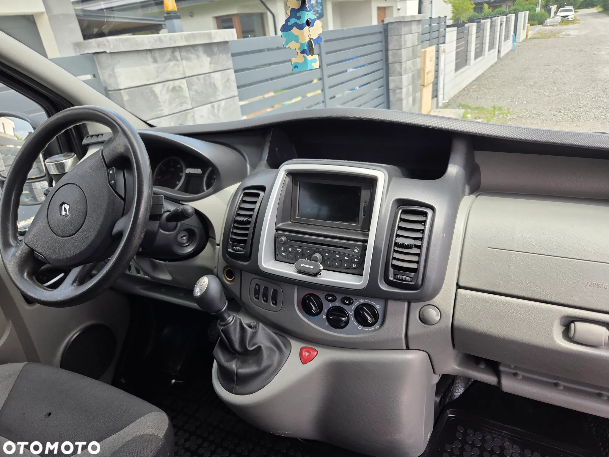 Renault Trafic - 10
