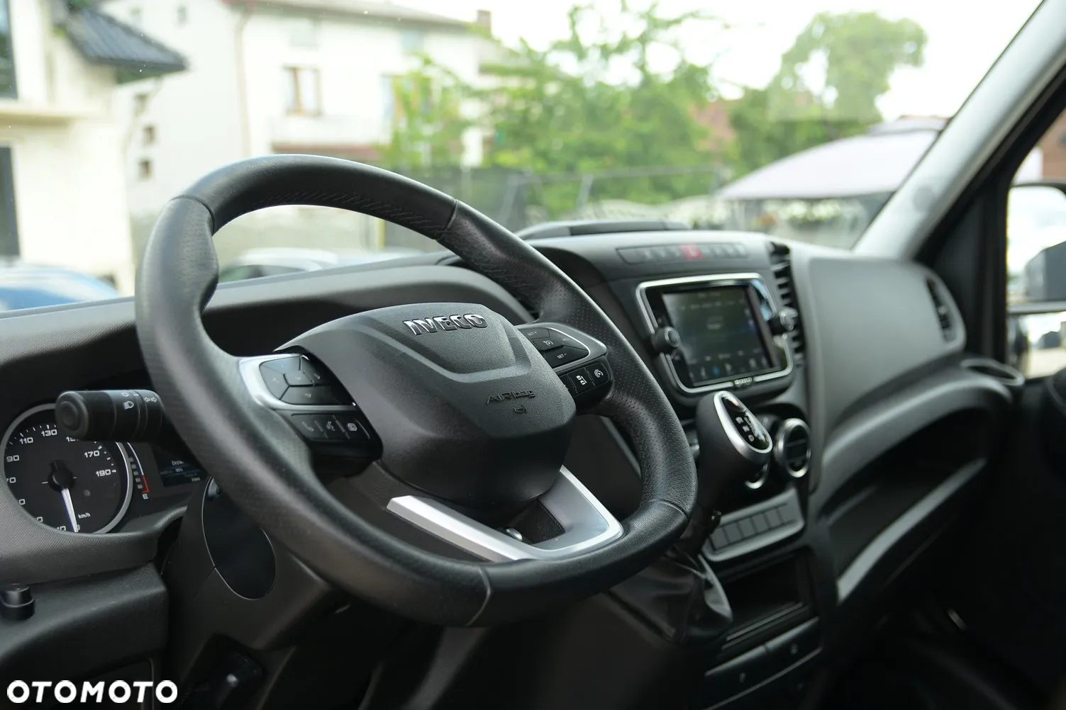 Iveco DAILY 35-180 * HiMATIC * BURTO-FIRANKA * Sypialka * BOGATE! * SUPER ZADBANE! - 23