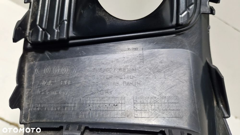 AUDI A5 8W6 B9 LIFT 19- BASIS ZWYKŁA KRATKA LEWA - 4