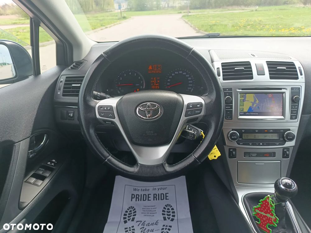 Toyota Avensis 1.8 Luna - 7