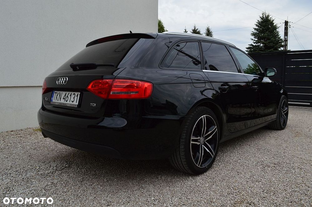 Audi A4 Avant 2.0 TDI DPF multitronic Attraction - 8