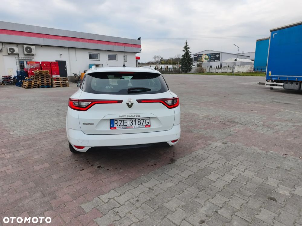 Renault Megane BLUE dCi 115 BUSINESS EDITION - 6