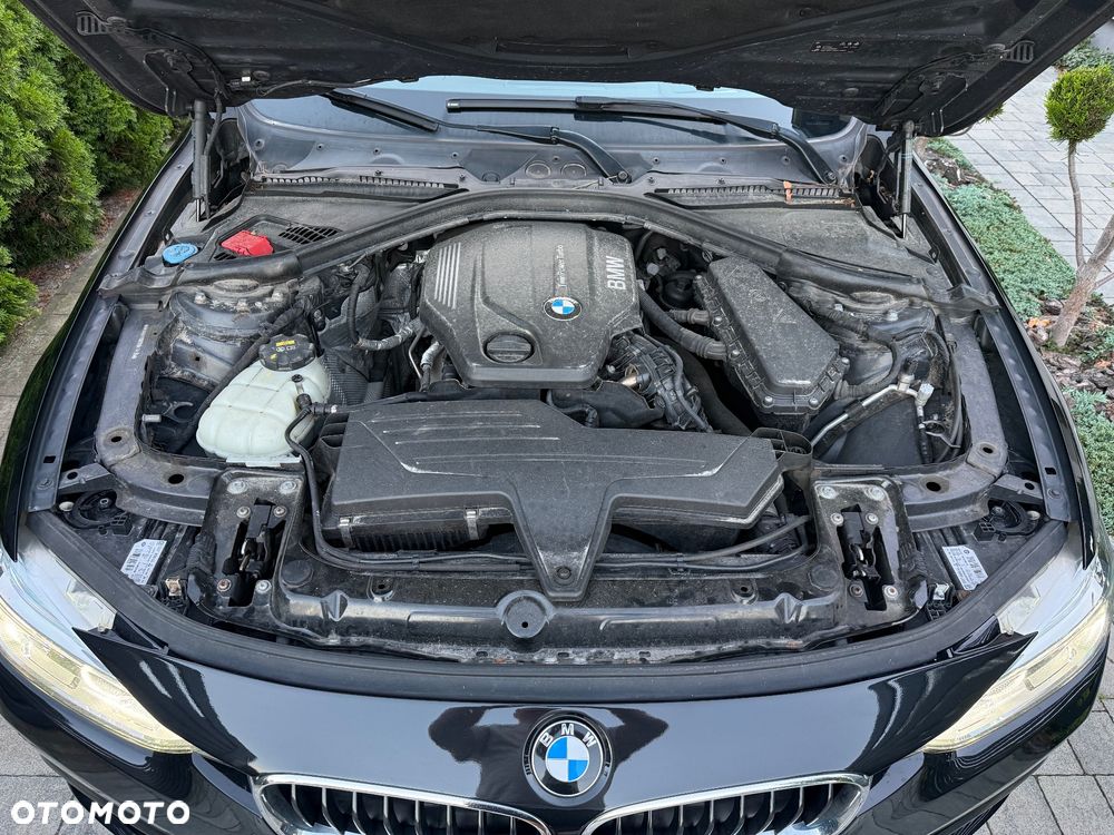 BMW Seria 3 320d xDrive Sport Line sport - 17