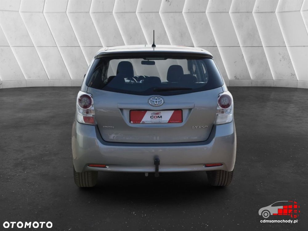 Toyota Verso 1.6 Active 7os - 9