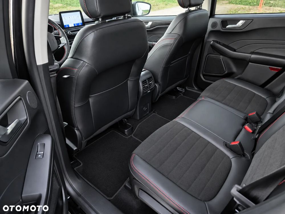 Ford Kuga - 20