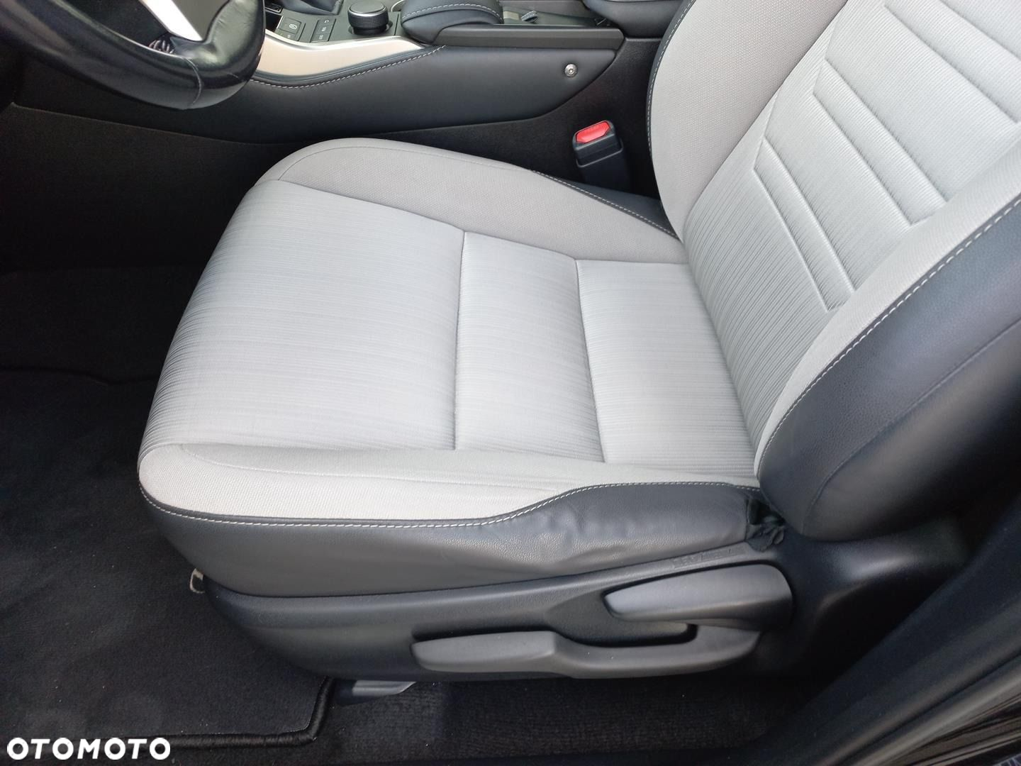 Lexus NX - 9