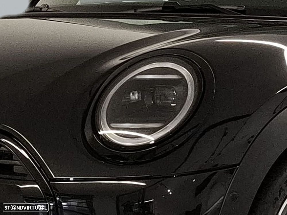 MINI 5 Portas Cooper Auto - 3